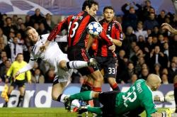 LOL赛事-包含AC米兰逆转荷兰，萨内统治全场的词条