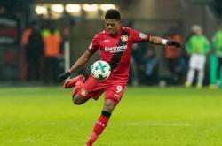 英雄联盟总决赛时间-勒沃库森主场大胜，终结连败颓势