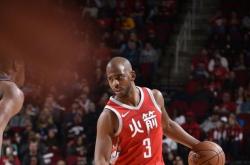 LOL赛事-火箭逆转福建队，保罗刷新纪录