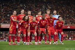 英雄联盟总决赛时间-包含各国大将集结，为欧洲杯决战做最后冲刺的词条