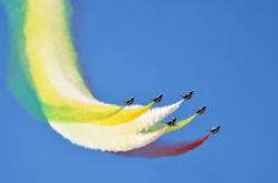 英雄联盟总决赛时间-1.跨界英雄，皮克牙买加血脉觉醒，一击撕裂葡萄牙防线