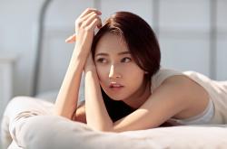 LOL赛事-奇迹制造者，当詹姆斯跨越万里叩关，福克斯在英超完成史诗接管