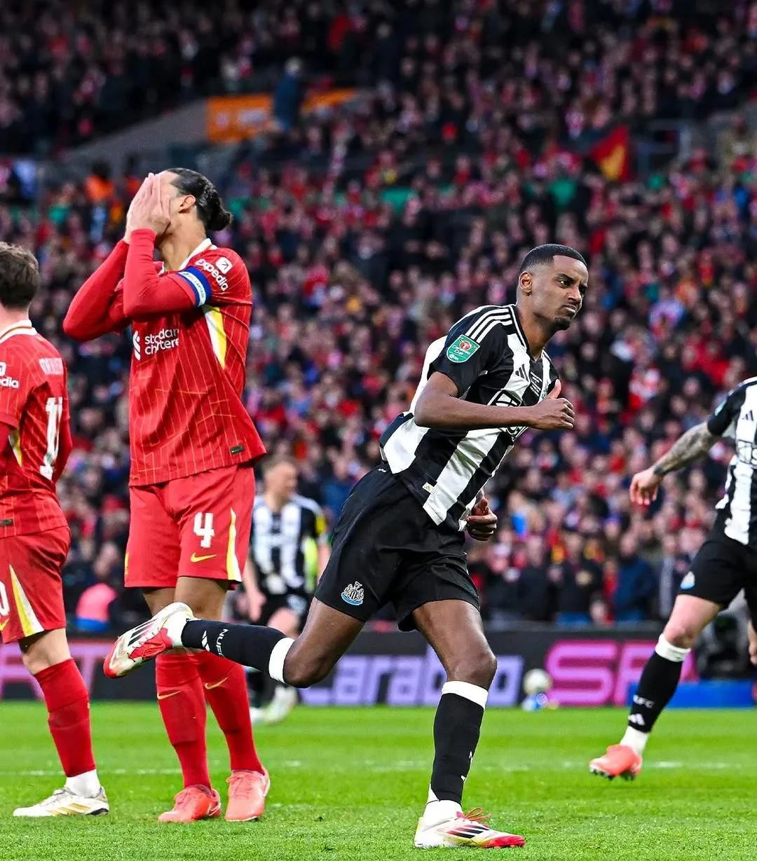 利物浦主场惨遭逆转,名帅难堪一败的简单介绍 利物浦主场惨遭逆转,名帅难堪一败的简单介绍