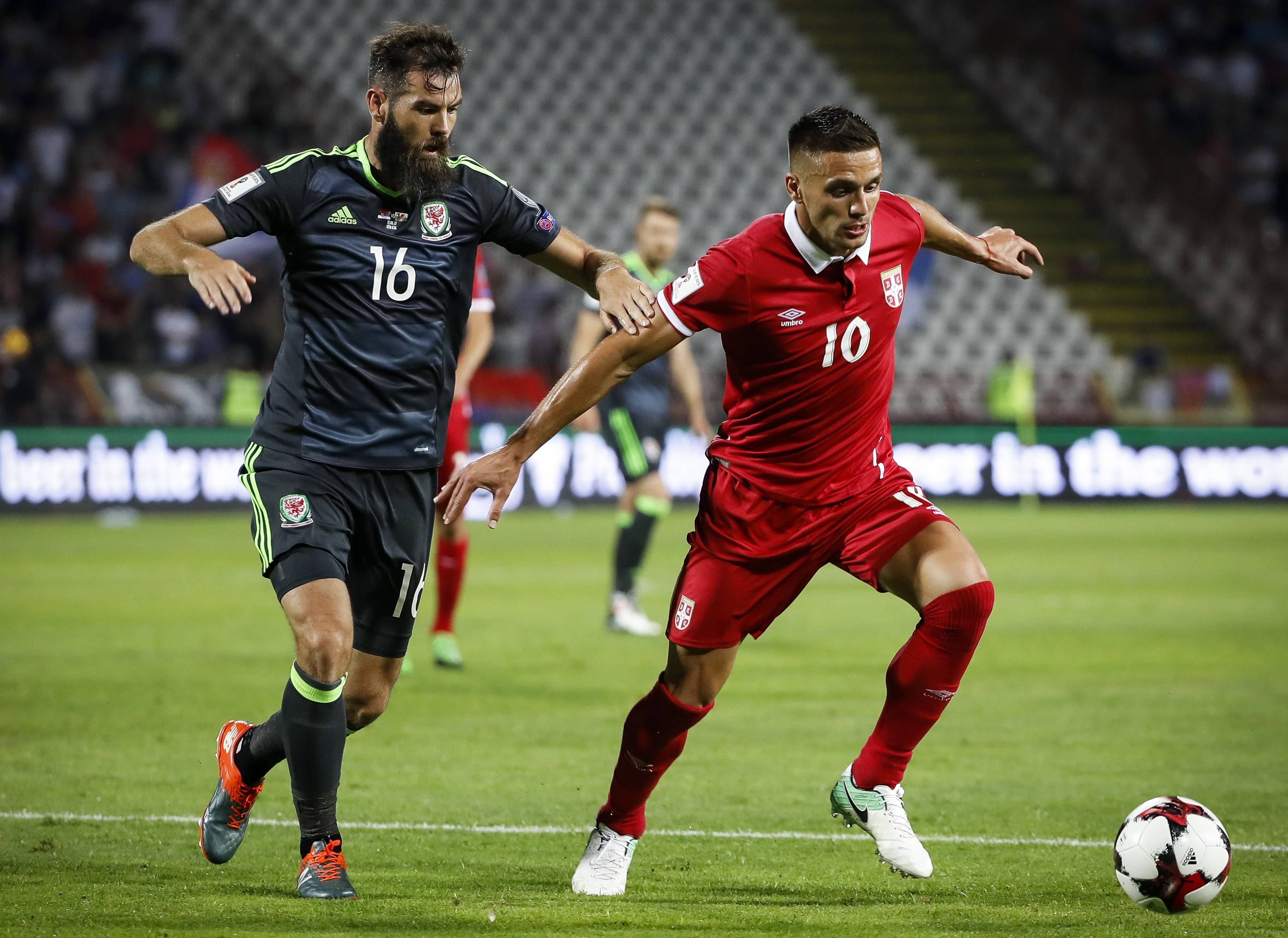 塞尔维亚战胜克罗地亚，夺得胜利