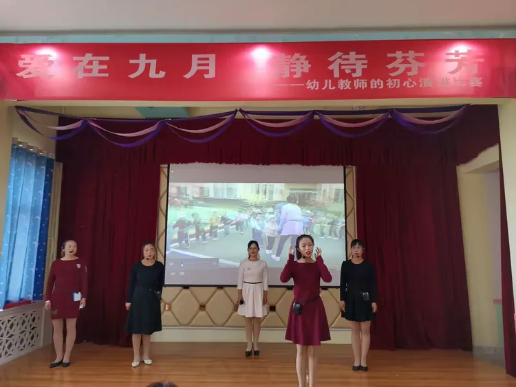 立足岗位的顶尖表演感人至深