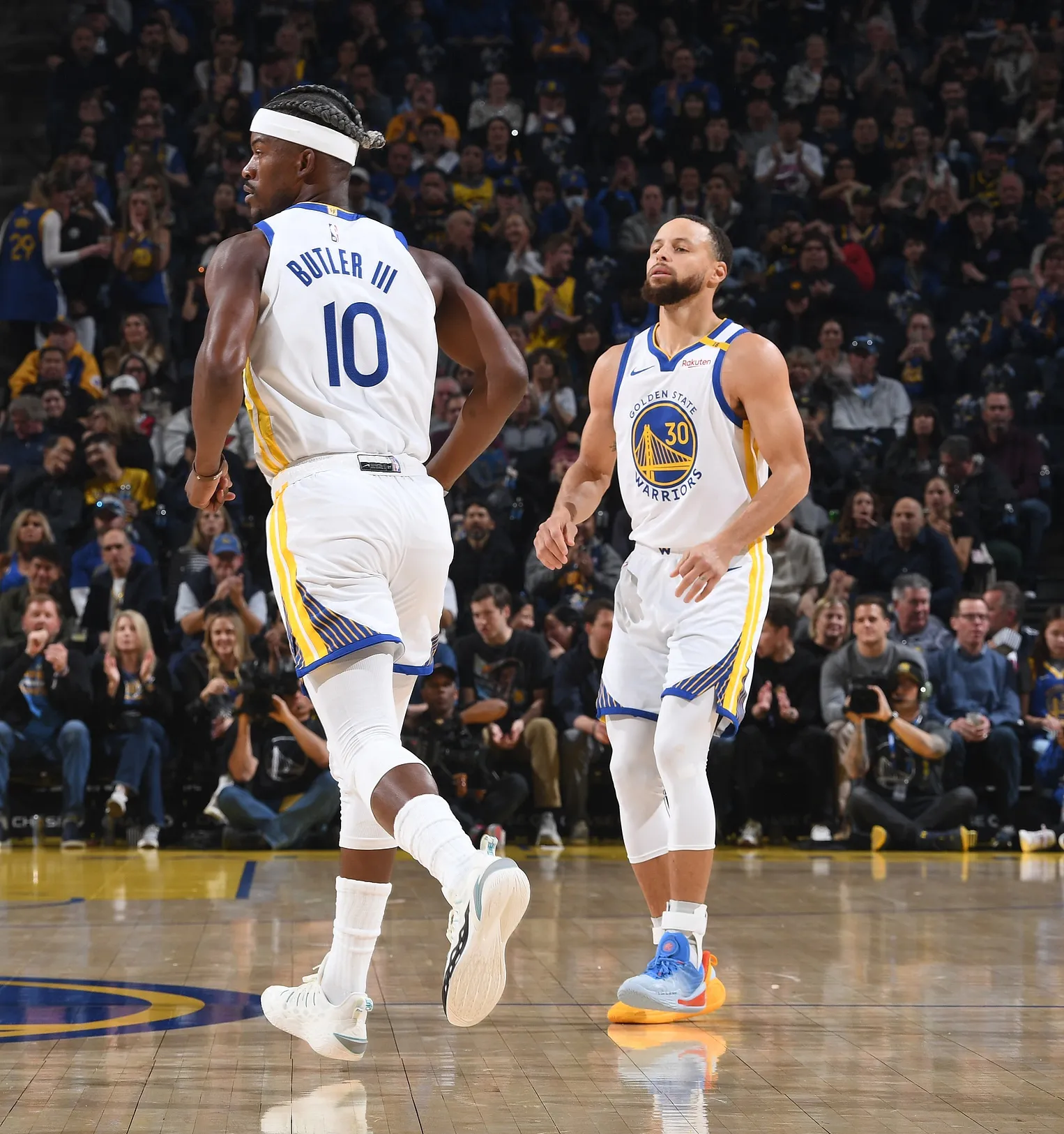 勇士队对手防线改变战术节奏的简单介绍 勇士队对手防线改变战术节奏的简单介绍