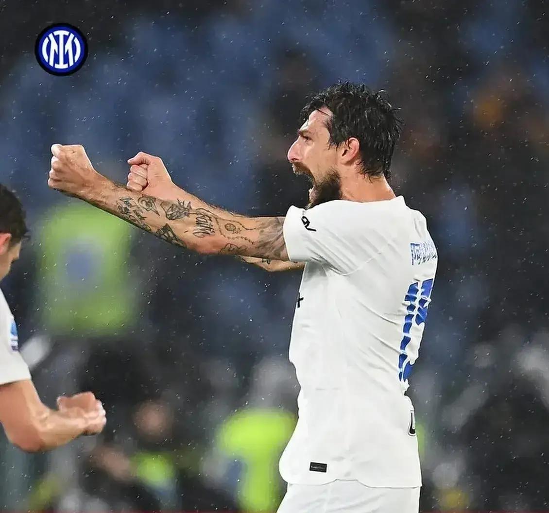 阿尔及利亚足球:北非豪门球队进行激烈比赛,最终告捷!的简单介绍 阿尔及利亚足球:北非豪门球队进行激烈比赛,最终告捷!的简单介绍