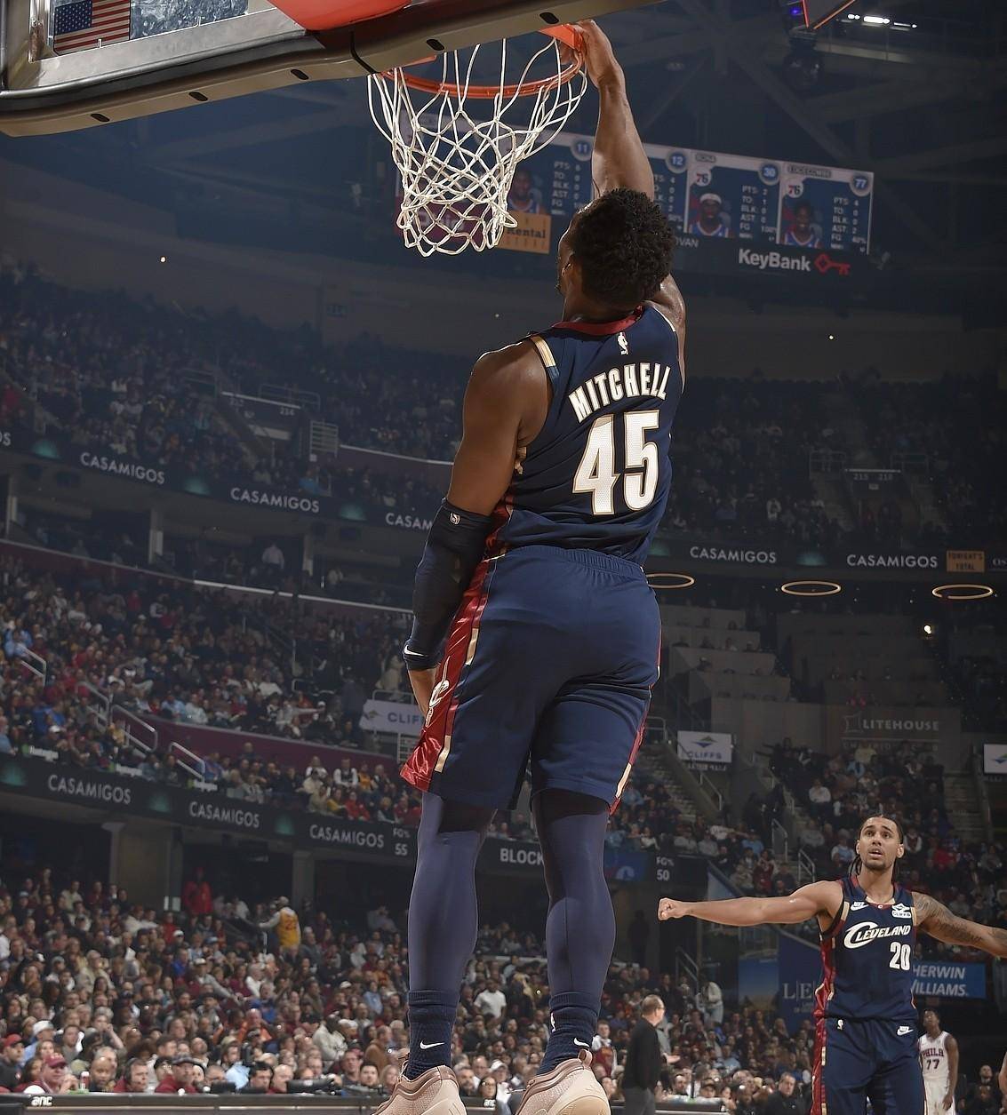 关于步行者翻盘篮网，福克斯状态火热的信息