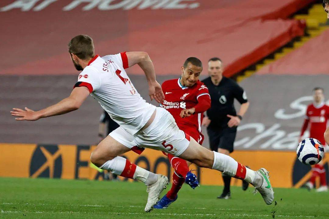 红牛二队绝杀威廉姆斯,阿隆索状态火热 红牛二队绝杀威廉姆斯,阿隆索状态火热