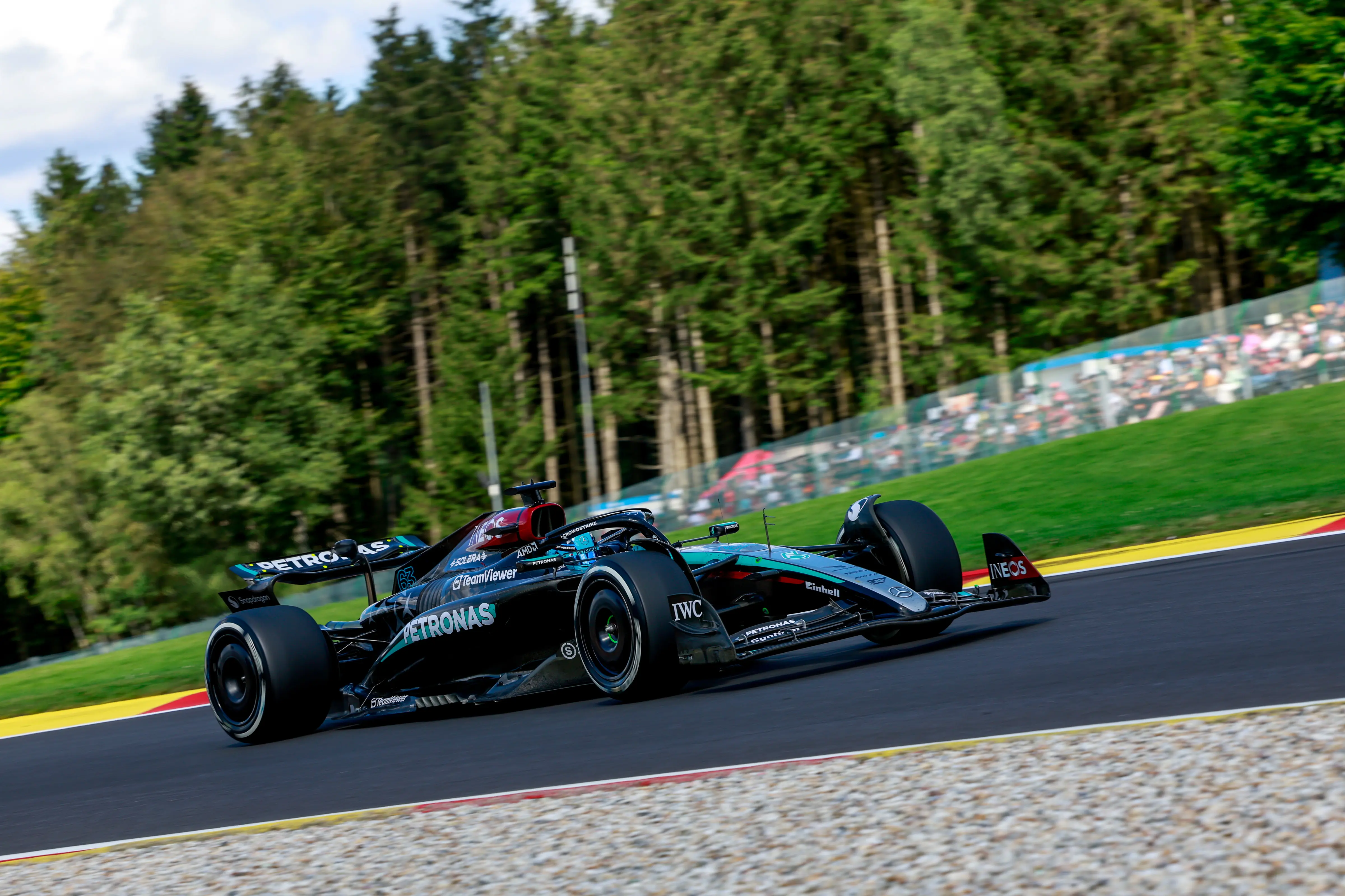 比利时逆转奥地利,加维点燃赛场 比利时逆转奥地利,加维点燃赛场