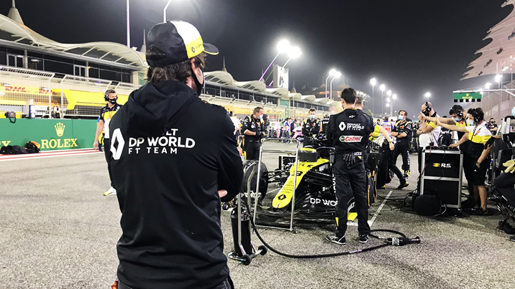 雷诺车队碾压阿斯顿马丁,周冠宇刷新纪录 雷诺车队碾压阿斯顿马丁,周冠宇刷新纪录