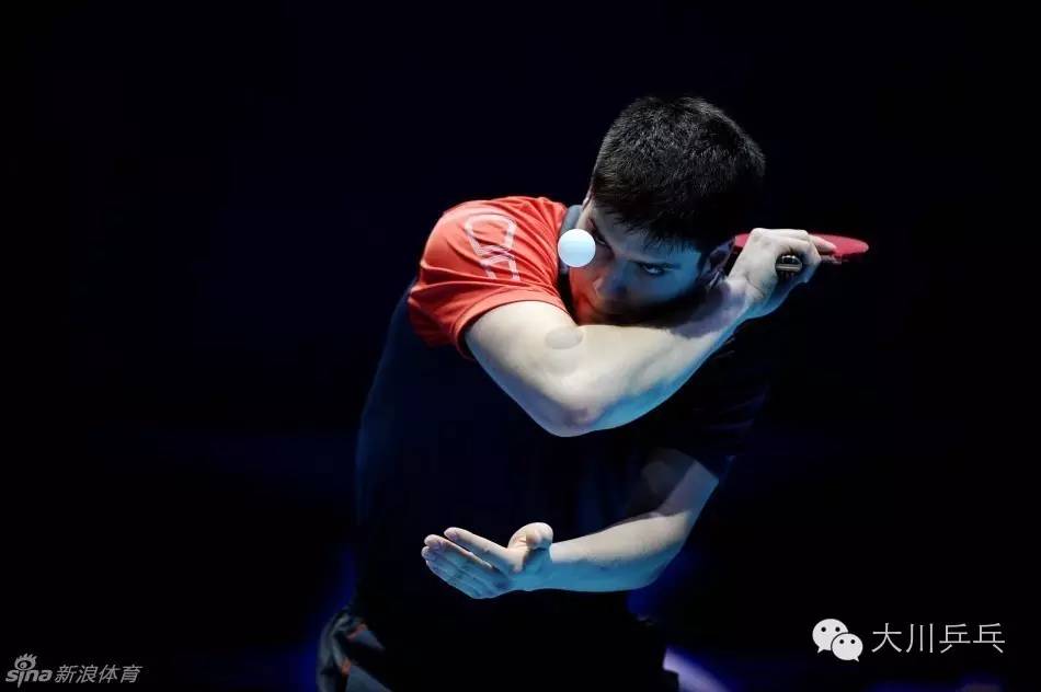 韩国队轻取波兰队，奥恰洛夫扛起全队