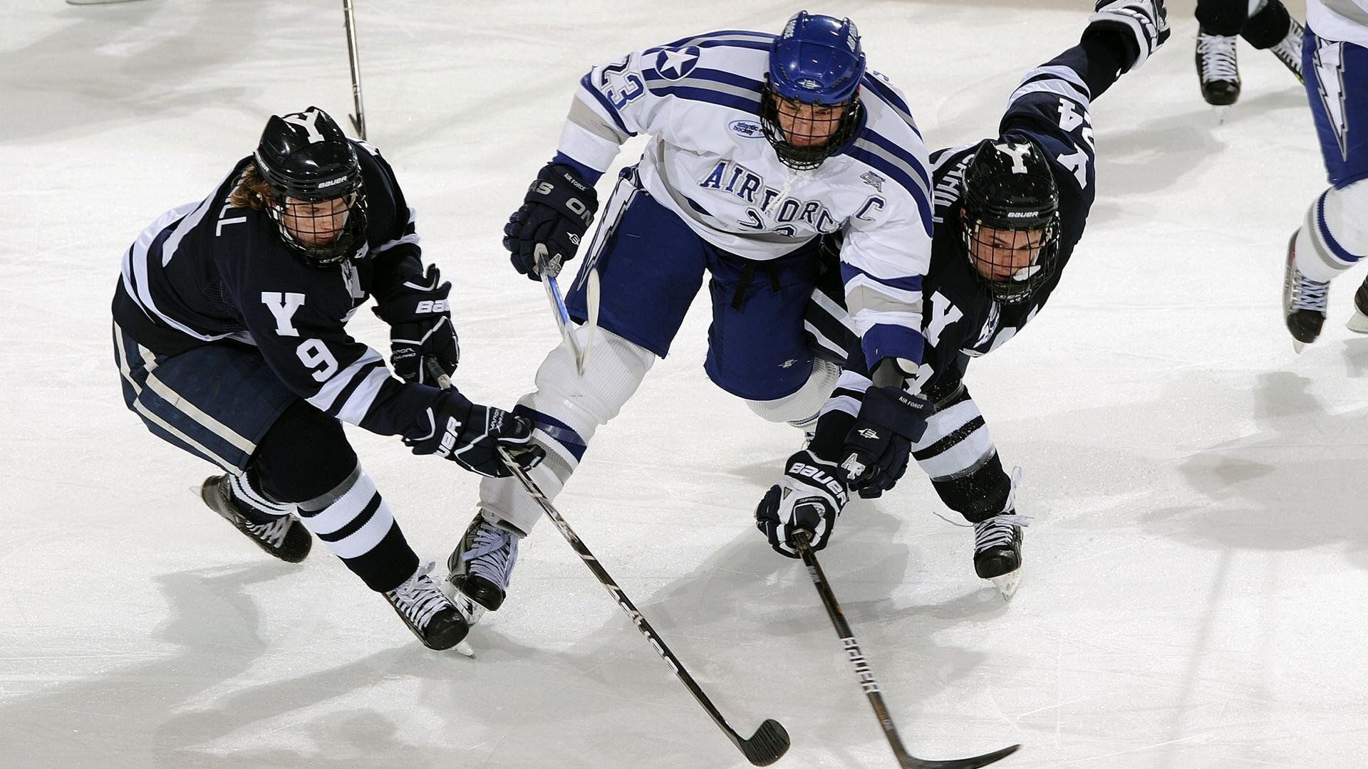 重逢与复仇,当太极虎再遇亚特拉斯雄狮,美加墨世界杯谱写亚洲足球新叙事