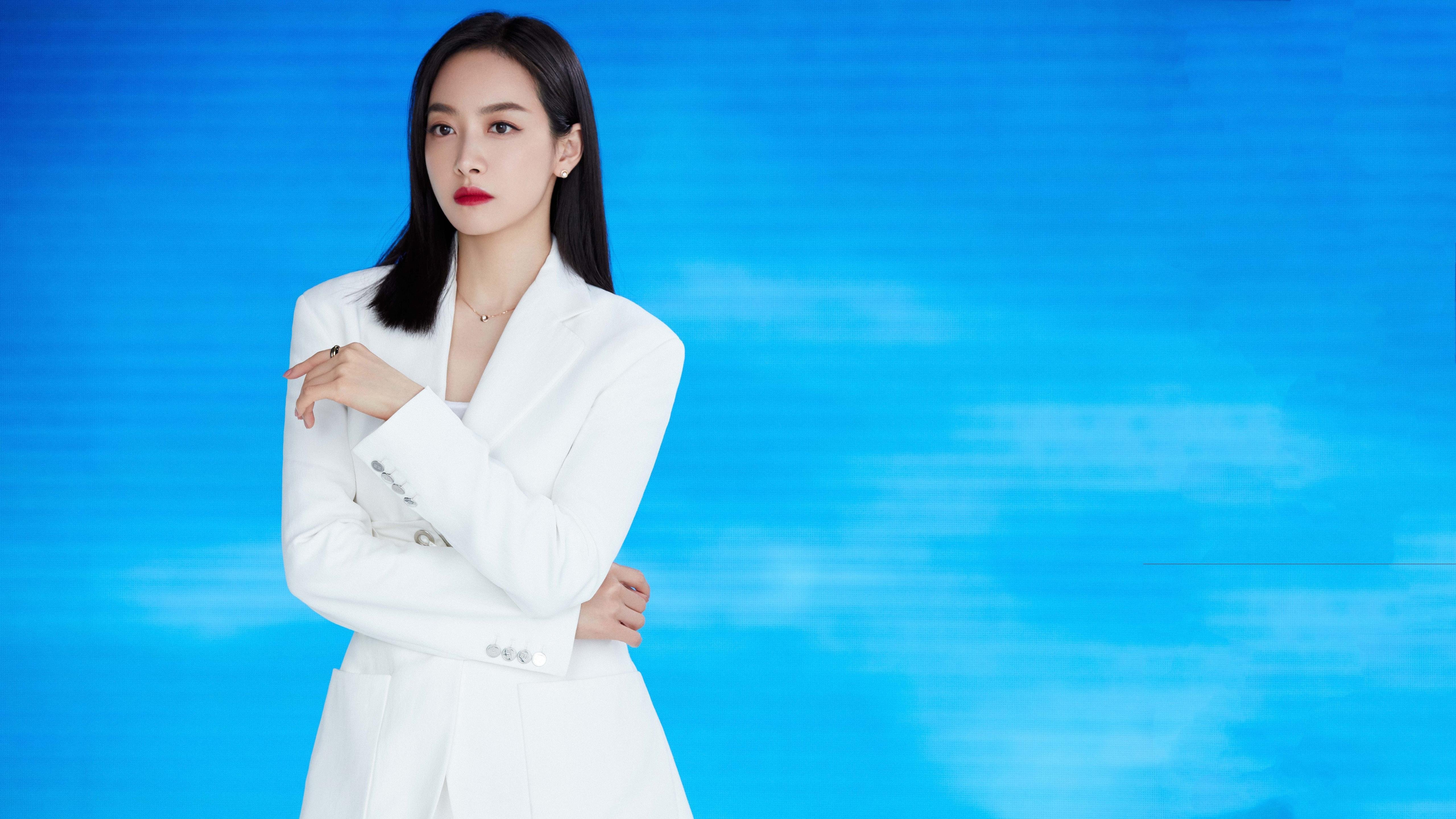 西亚卡姆独闯龙潭撕裂铁壁，独行侠巧布奇阵智取绿军