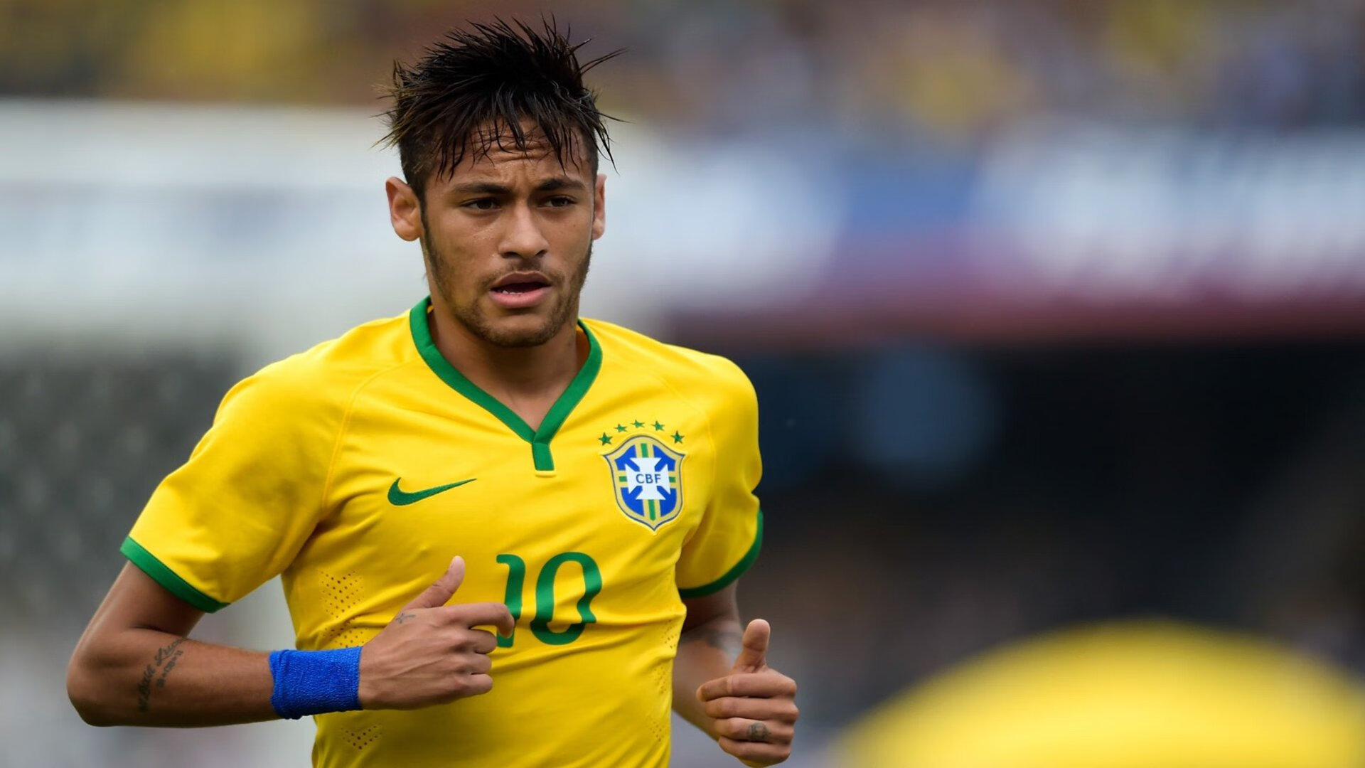 铁血防线与跨次元神射，当突尼斯打穿厄瓜多尔，加克波在NBA总决赛接管比赛