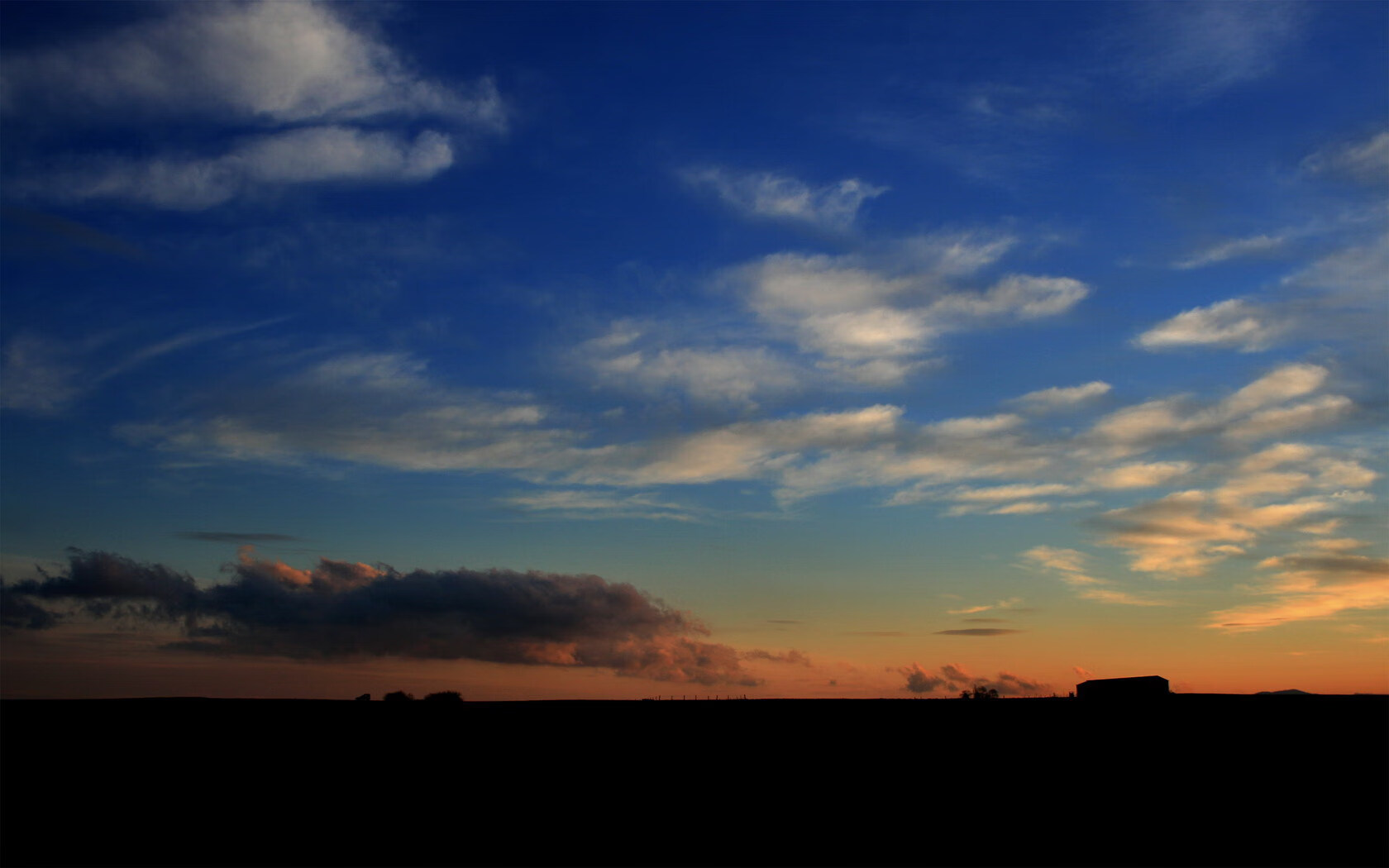 唯一性，拉文在湖人鏖战独行侠中，如何以个人星火点燃整片银河？